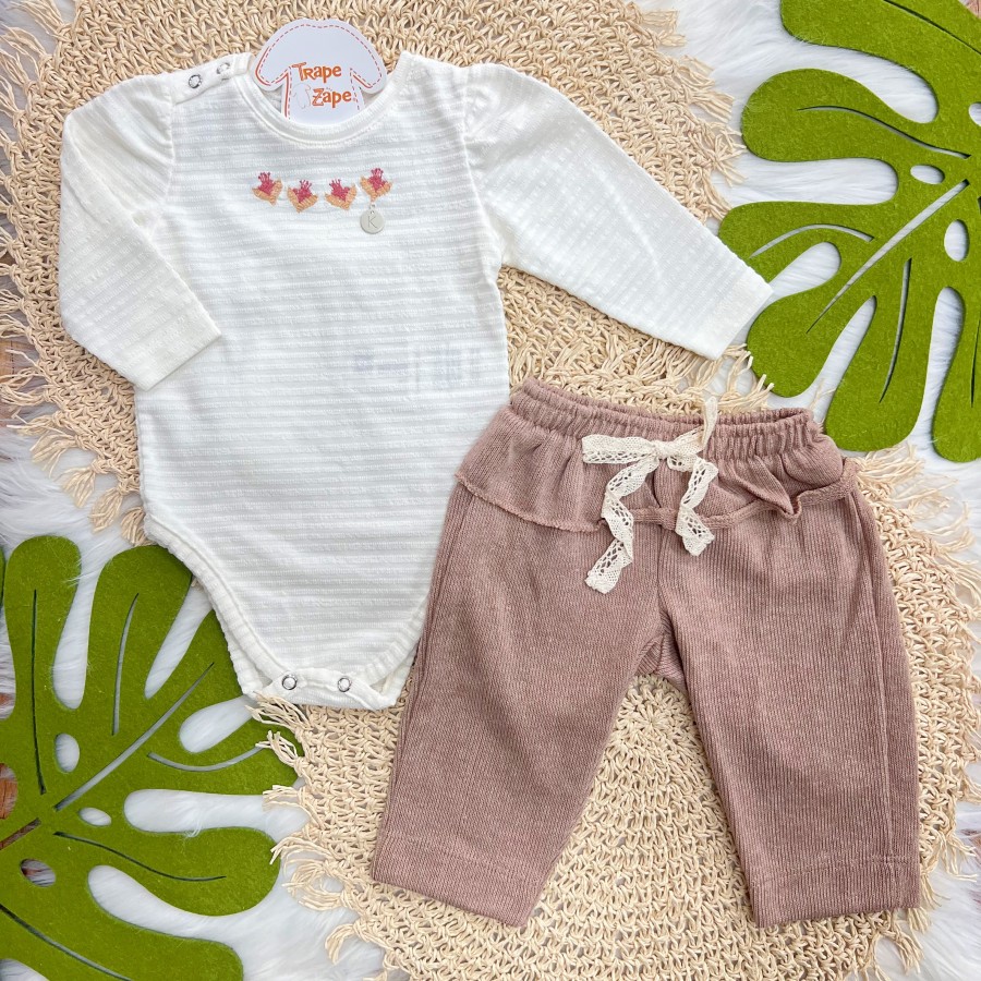 Conj. Body Manga Longa Bordado Flores e Calça - Off White e Avelã